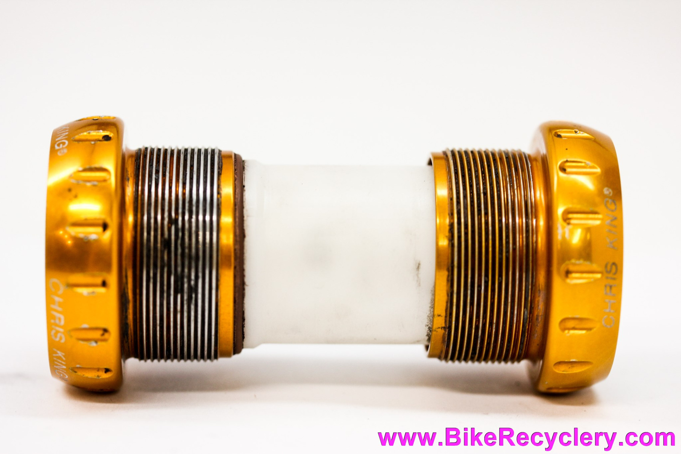 パーツ CHRIS KING threadfit 24BB GOLD Chris King ThreadFit™ 24 Bottom bracket – Chris King