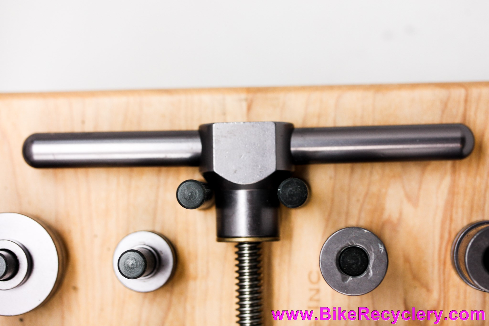 Wheels Manufacturing Large Sealed Bearing Press ( Press1) Grey Made