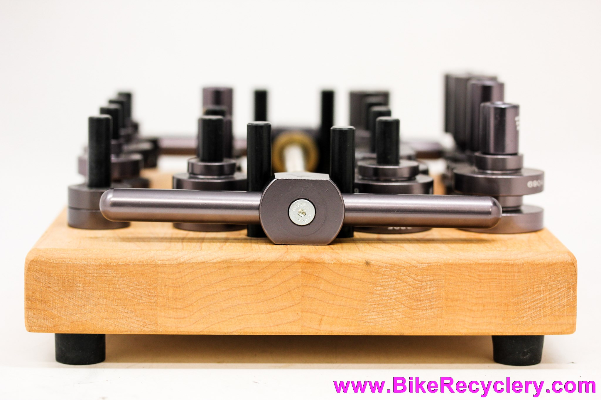 Wheels Manufacturing Large Sealed Bearing Press ( Press1) Grey Made