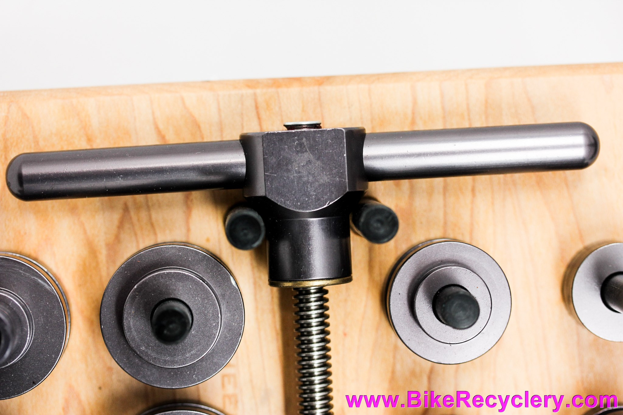 Wheels Manufacturing Large Sealed Bearing Press ( Press1) Grey Made