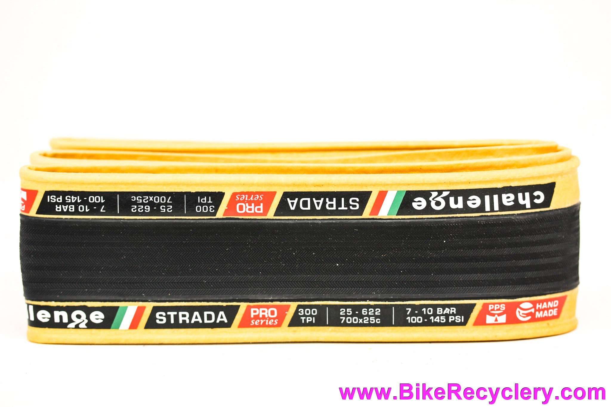 Challenge Strada Pro 700x25c Handmade Road Tire: Clincher Open