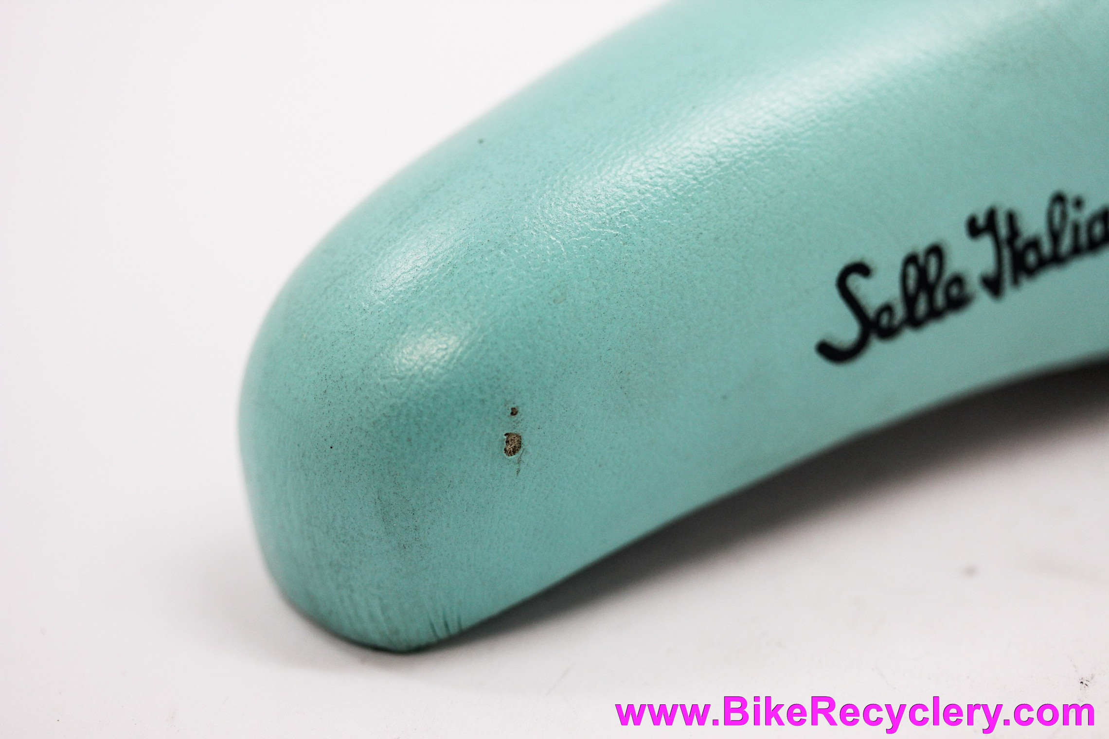 Selle Italia Turbo Bianchi Edition: Celeste - 1980's to Early 1990's - Bike  Recyclery