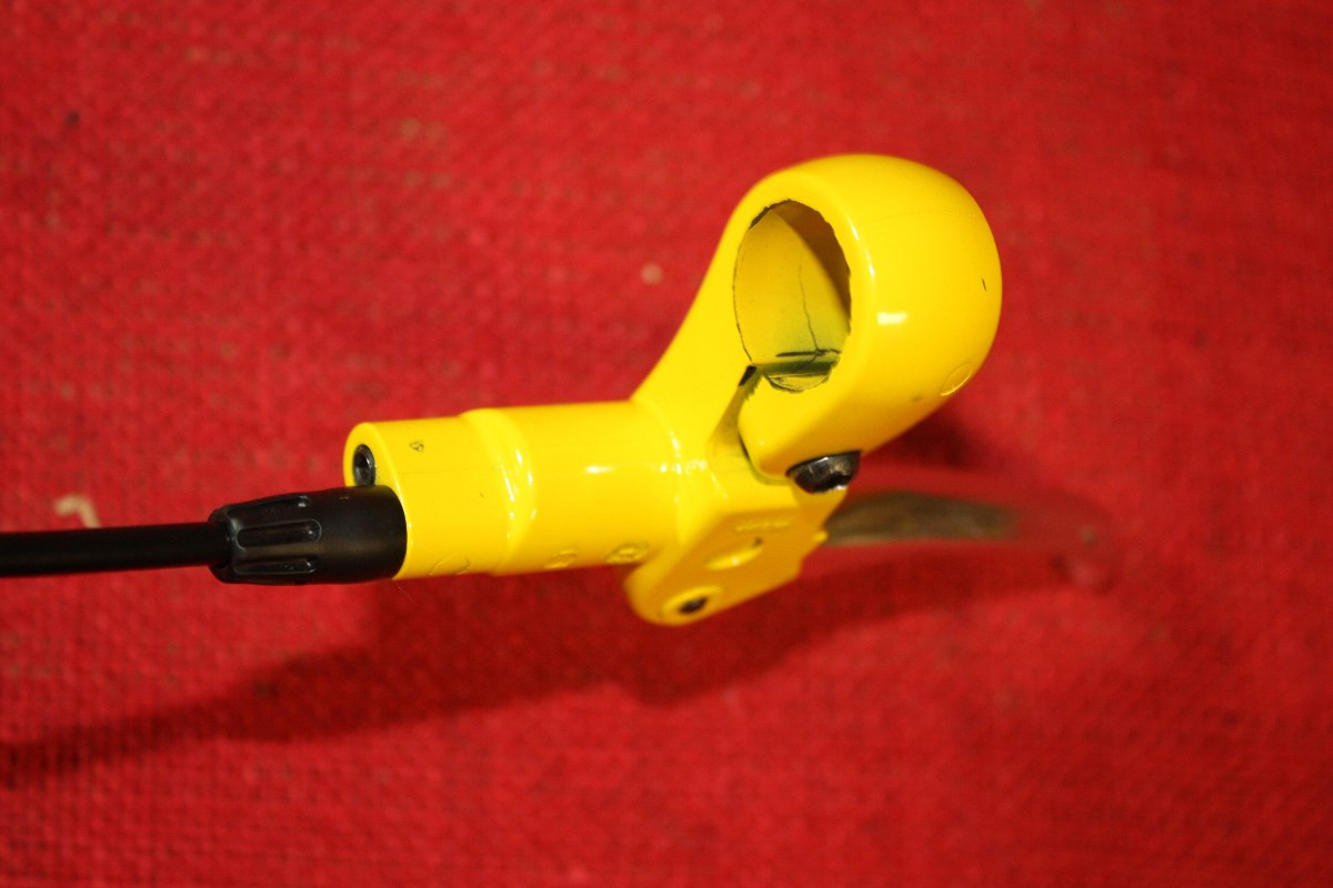 Magura HS11 Hydraulic Rim Brake: Exc, but FOR PARTS ONLY CRACKED LEVER
