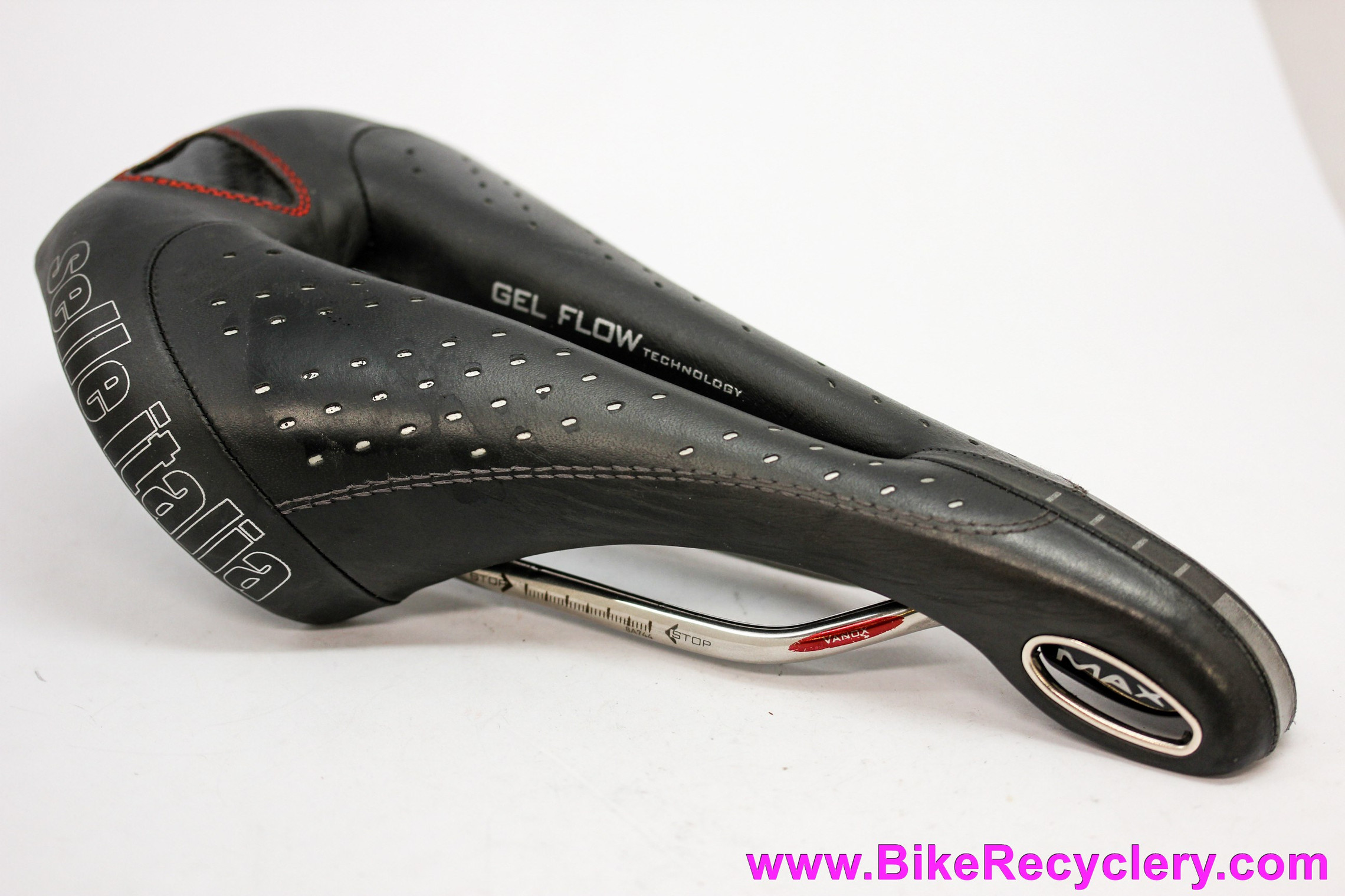 Selle Italia Max Gel Flow Saddle: - Black Leather (Near Mint) - Bike Recyclery