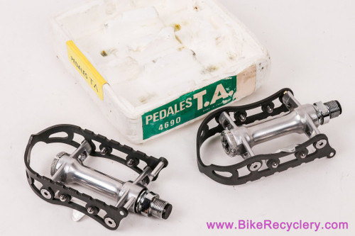 NIB/NOS Specialties T.A. 4690 Strada / Route Pedals: 9/16" BSA - RARE Black Cages - Vintage 1960's 1970's 1980's