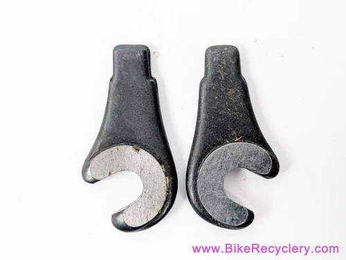 Campagnolo 1010/B Fork Ends: No Eyelet - 1980's (Sold in Pairs)