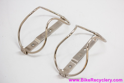 Cannondale GT-40 Bottle Cages: Pair - Silver - alloy (New Take-Off) Cannondale GT-40 Bottle Cages: Pair - Silver - alloy (New Take-Off)