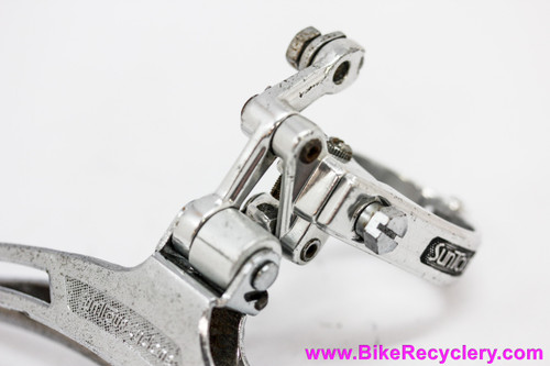 Suntour Cyclone 1st Gen RD-1300 Front Derailleur: 28.6mm Clamp Suntour Cyclone 1st Gen RD-1300 Front Derailleur: 28.6mm Clamp