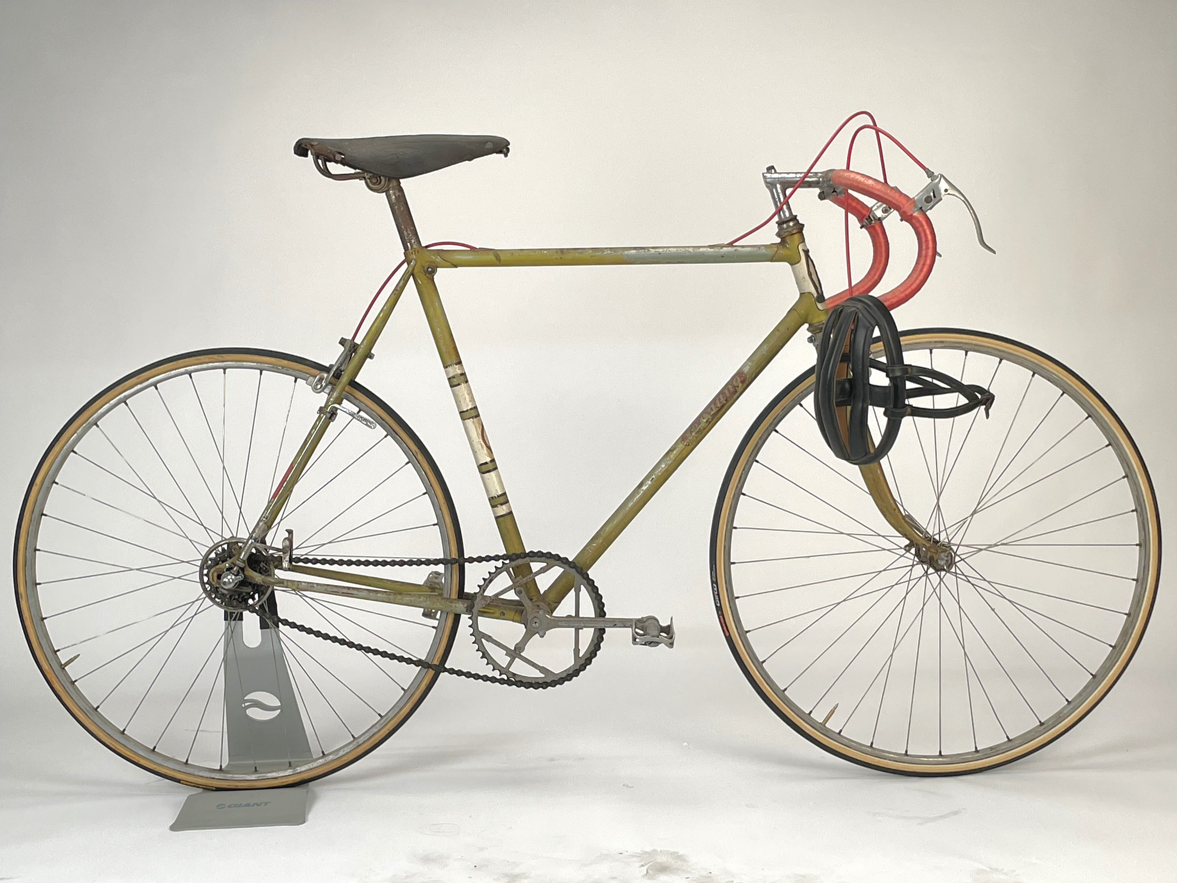 1950's Legnano Campagnolo Cambio Paris Roubaix: Barn Find!