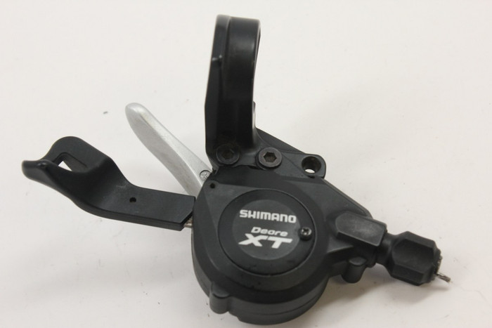 SHIMANO シマノ XT SL-M770 シフトレバー 未使用品 SHIMANO シマノ Deore XT SL-M770 3×9速 ペア