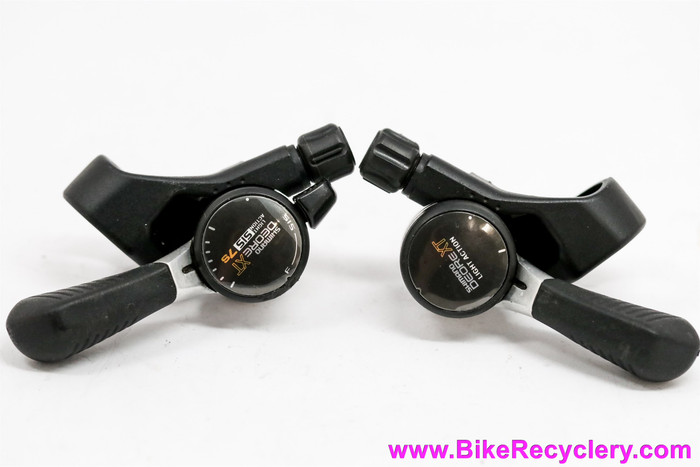 Shimano Deore XT シフター 7速 SL-M732　状態良し NOS Shimano Deore XT II SL-M732 Thumb Shifters: 7 Speed SIS
