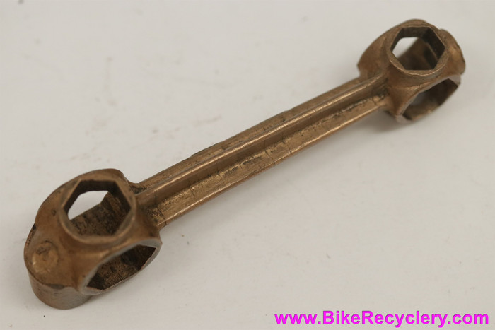 Le Fifon Dumbell Wrench: Copper - French 1950's 1960's - Bike Recyclery