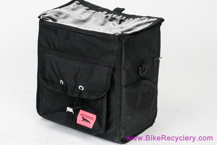 Swift Industries Merlin Randonneur Handlebar Bag: 15L - Black 