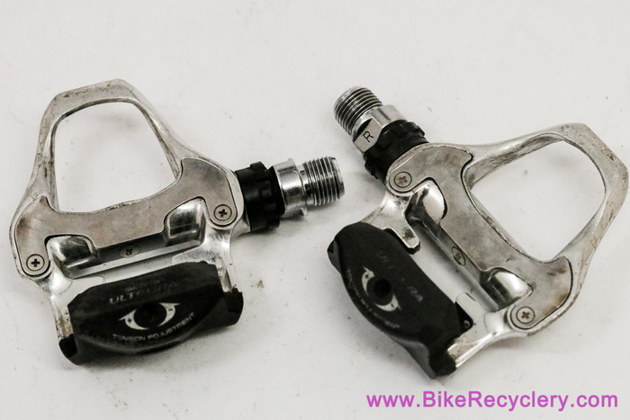 Shimano Ultegra PD-6620 SPD-SL Road Pedals: Silver (Perfect