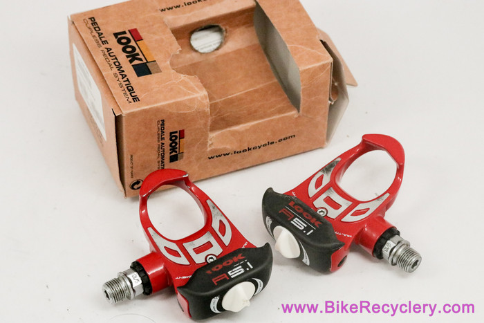 LOOK A5.1 Multitensor Clipless Pedals: Red - Cleats (Near Mint+