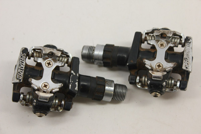 specialized clip pedals