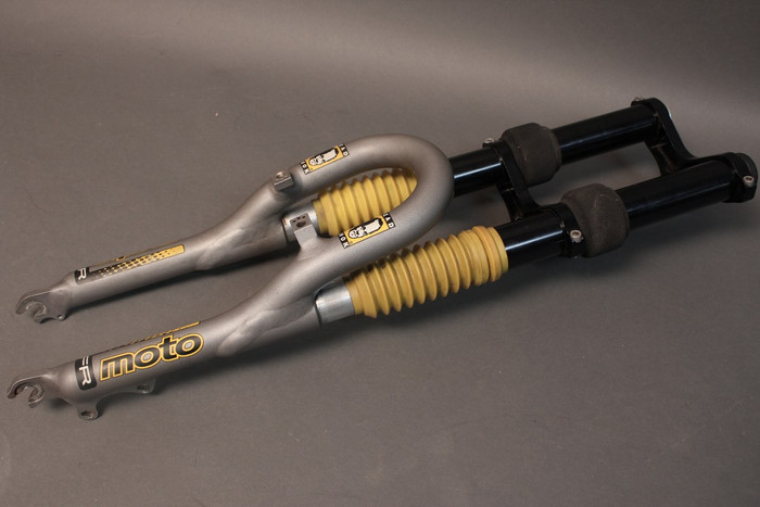 Cannondale Headshok Moto FR Fork: Dual Crown, 100mm, Disc or