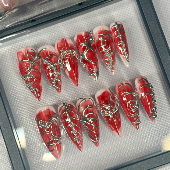 Star Twix Nails spinal gore press on nail set