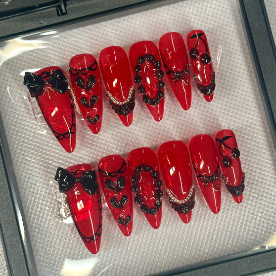 Star Twix Nails crimson ceremony press on nail set
