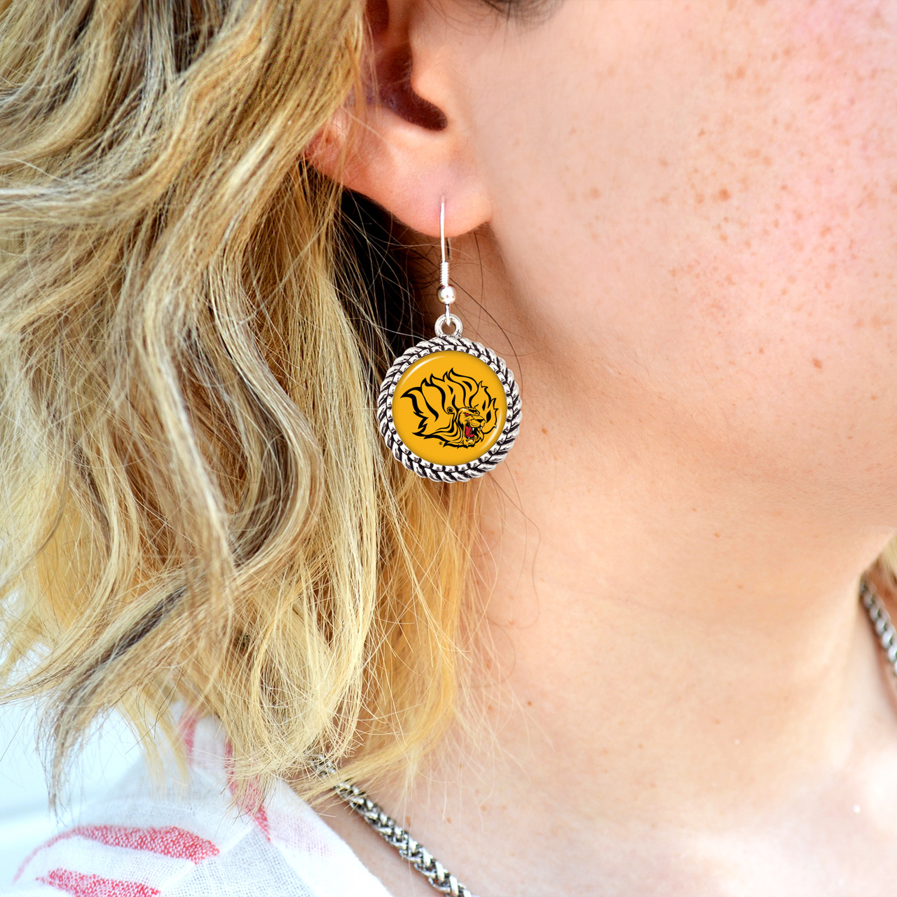 Arkansas Pine Bluff Earrings- Olivia