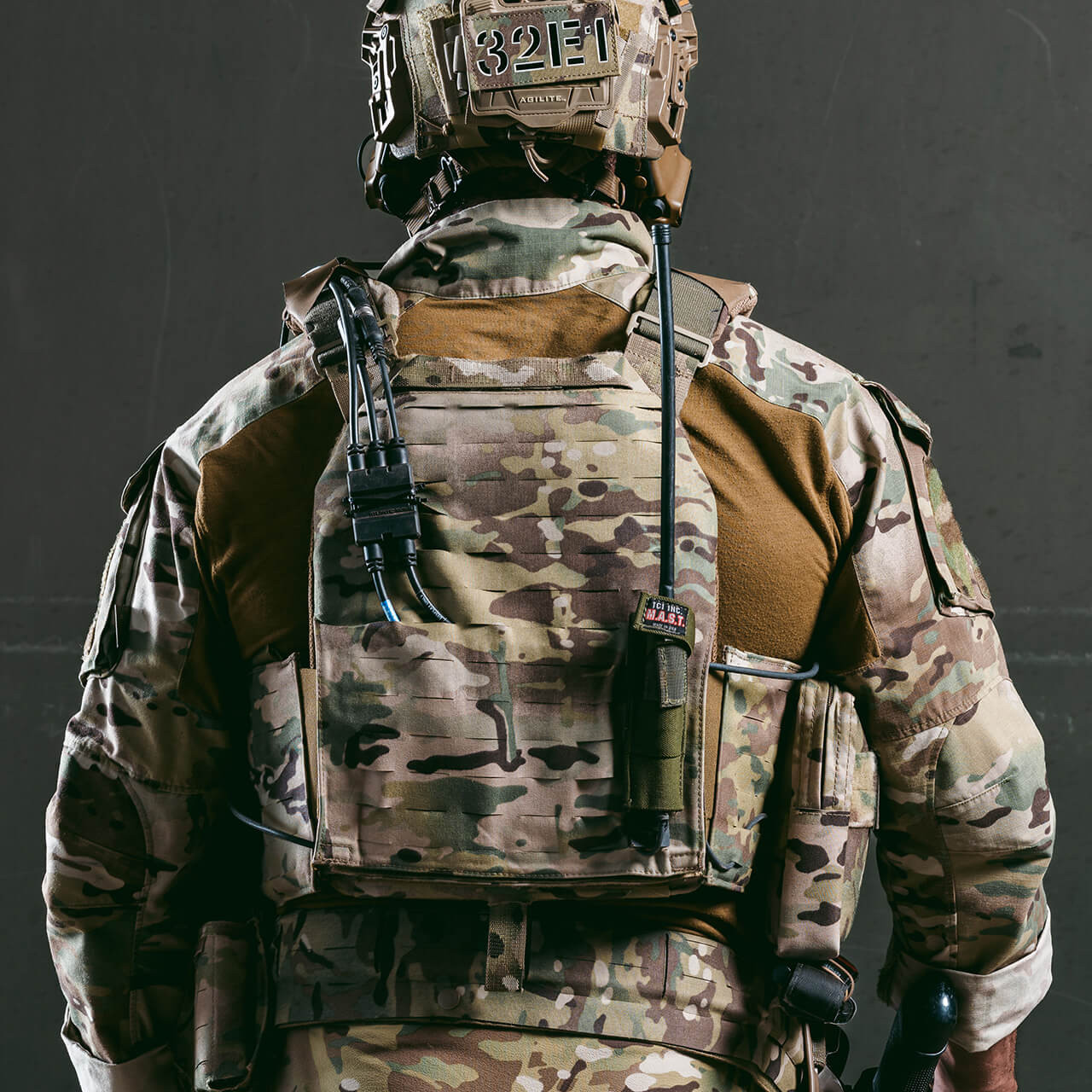 First Spear Strandhögg v3 SAPI Cut Plate Carrier Body Armor Vest