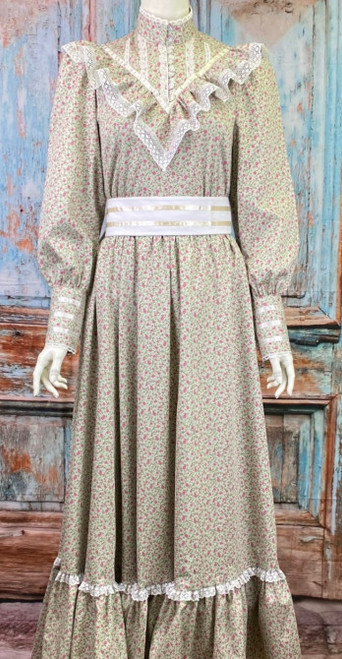 Narrow Belt W/Ribbon B-921