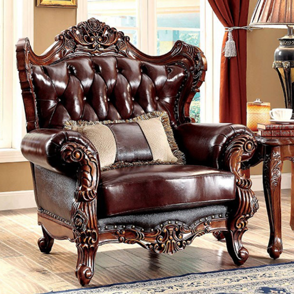 Traditional Accent Chair in Dark Oak "Jericho"