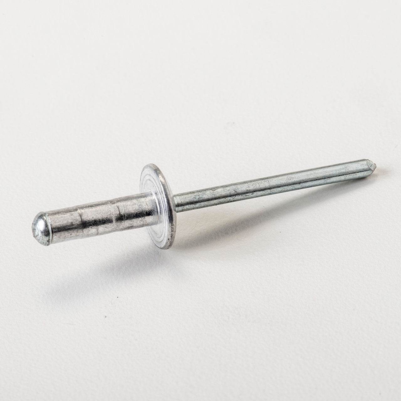 3点まとめ買い あやめ 新品 アマゾンブランド Rivet Classic 2213-U5M0836070_1000x.jpg?v=