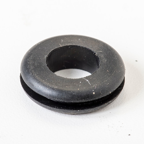 1/2 id x .969 od x.281 th rubber grommet 259-G3058 |Austin Hardware
