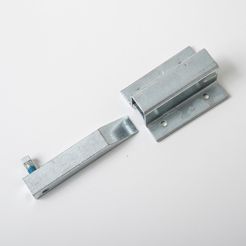 A.L. Hansen End Bolt, Offset, 3-1/2 in. L x 2-1/16 in. W with a 9/16 in. Offset, Reversed 45 degree bolt. For use with 3/8 in. diameter rods. Zinc plated ALH 110-52 ZN O |Austin Hardware