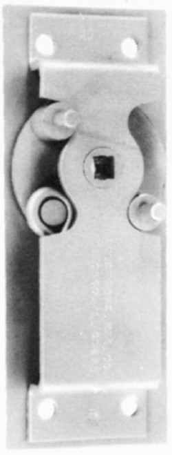 A.L. Hansen 2 point center control only, 1/4 in. studs. Zinc plated and has override feature ALH 105-50 ZN SFT 1 |Austin Hardware