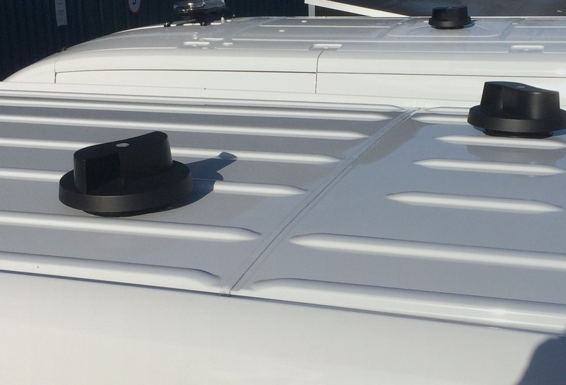 Flettner® 2000™ vent on top of commercial vehicle