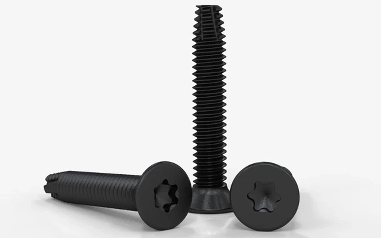 3 floorboard screws on white background