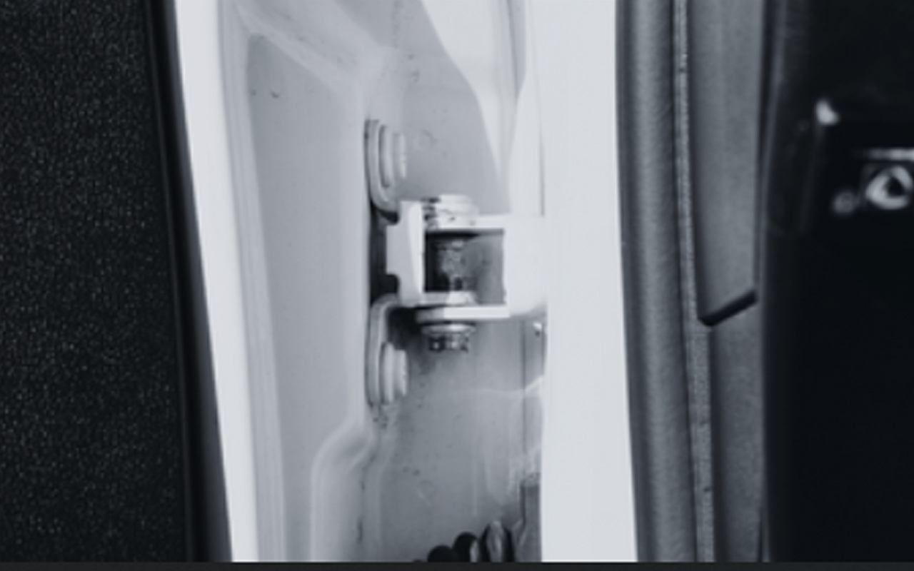 Bolt-On Hinge