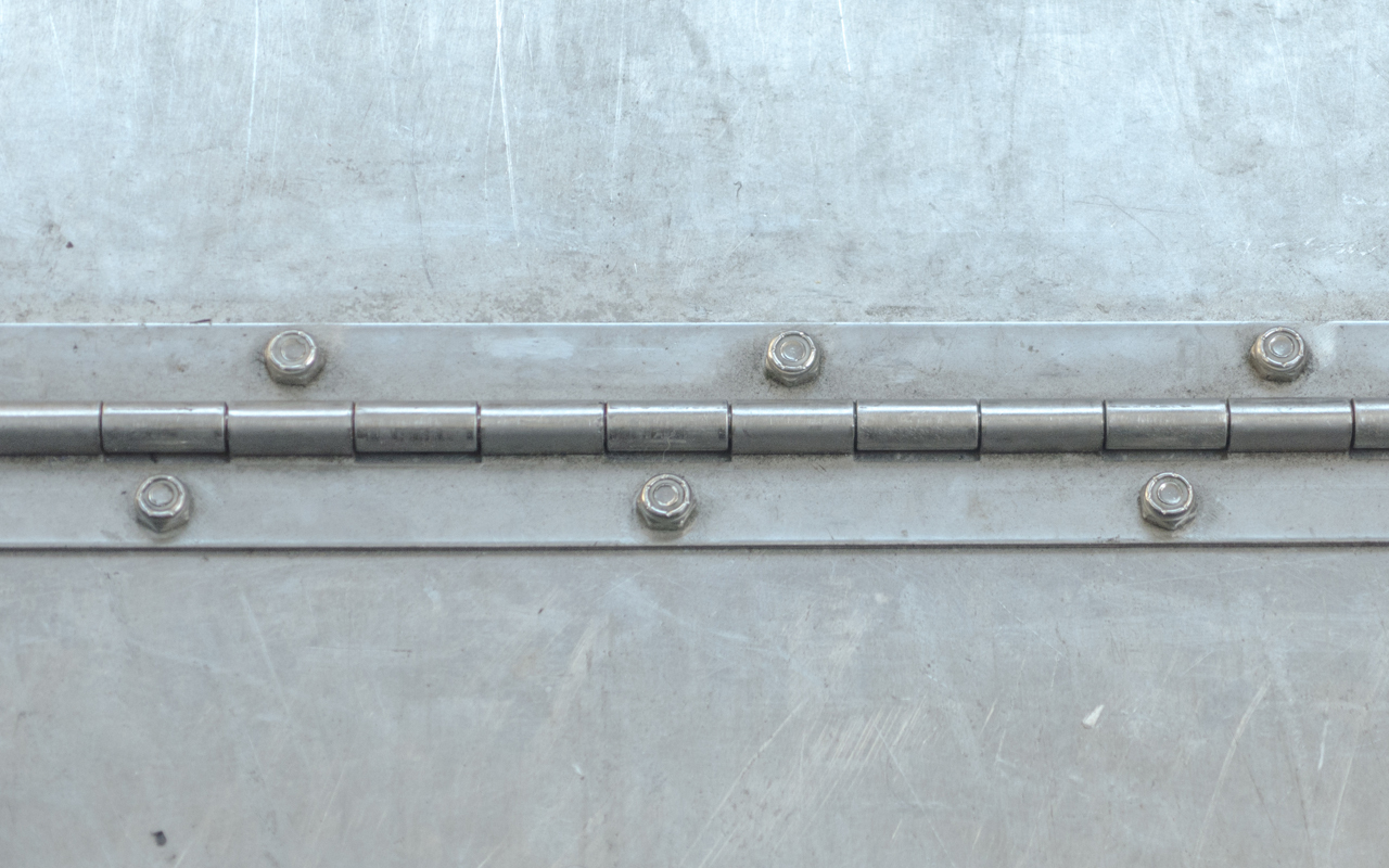 Close up of continuous hinge