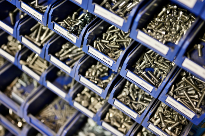 Reducing Complexity in Industrial Fabrication: Combining Hardware ...