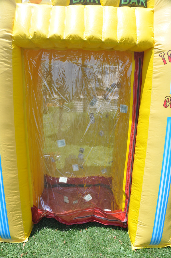 Cash Cube Money Machine Money Circulation