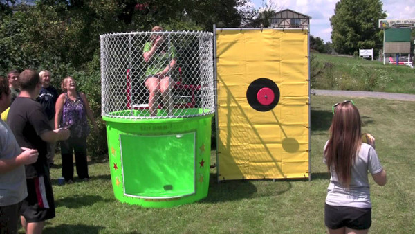 Dunk Tank Lime