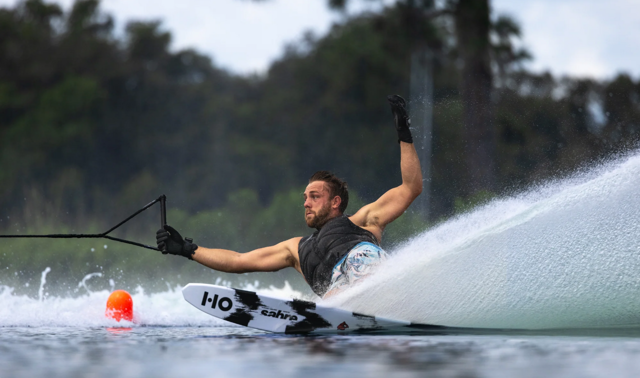 HO Sabre water ski