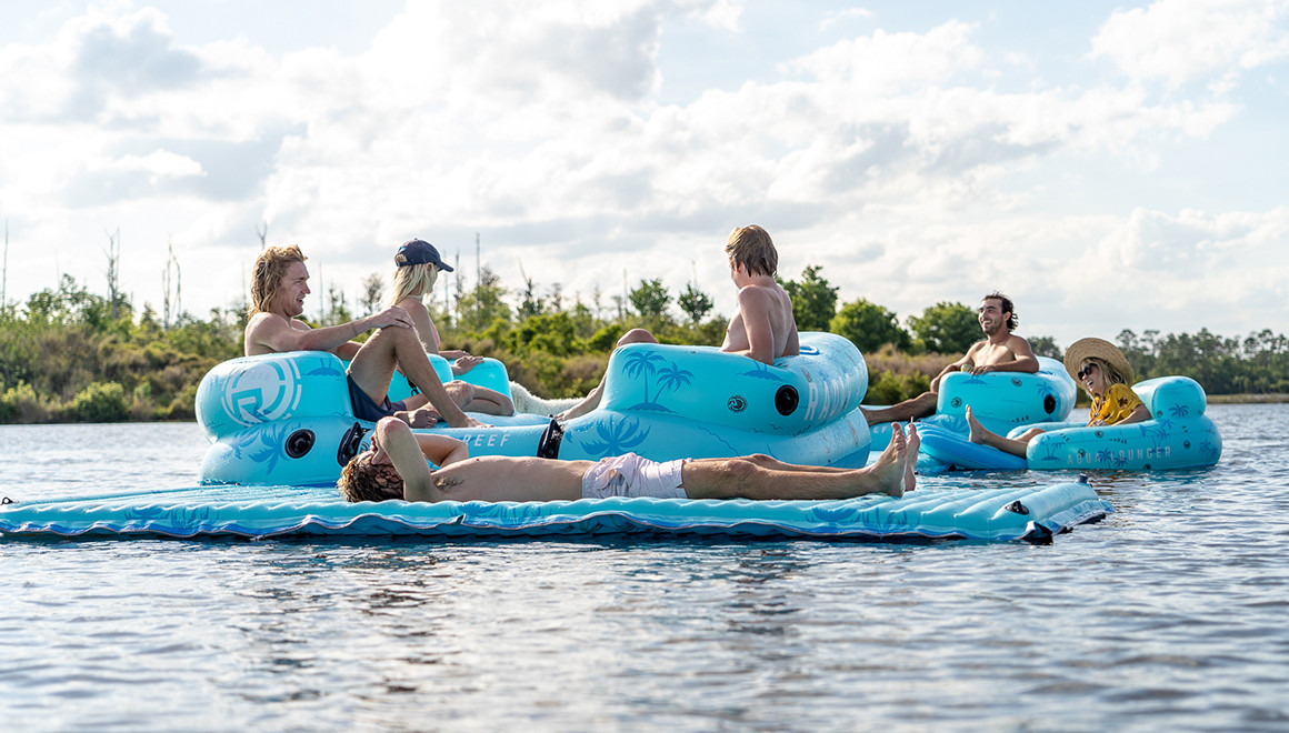 Radar Cloud Inflatable Lounger
