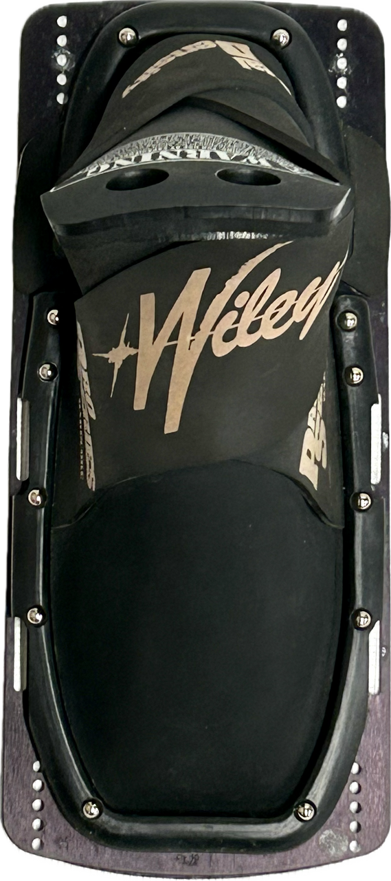 Pro Build Front Binding on Universal Plate (Ink Discoloration)