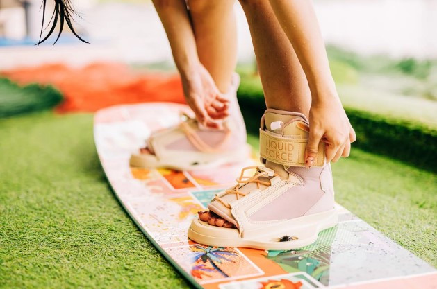 Liquid Force Holiday FS '26