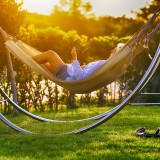 Simple Tricks to Help You Unwind After a Long Day 