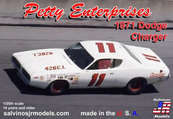 SALVINOS JR MODELS 1/25 PETTY ENTERPRISES #11 1971 DODGE CHARGER - SJM19710