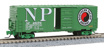 Micro-Trains Z 40' Boxcar w/Superior Doors, Short Ladders, No Roofwalk - Ready to Run -- Northern Pacific #48176 (BN Cascade Green, Large NP & Monad Logo) - 489-50300091