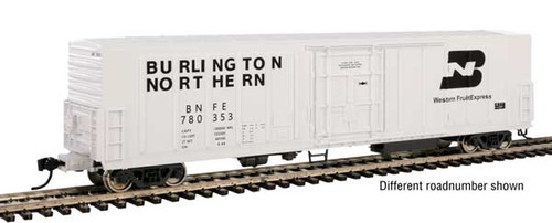 Walthers Mainline 57' Mechanical Reefer - Ready to Run -- Burlington Northern BNFE #780447 - 910-3954