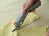 WBT-1 PORTABLE ELECTRIC SCISSORS 