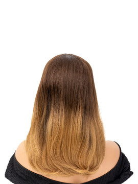 Perruque Adina - Cheveux de qualité supérieure en  tulle français avec tissage arrière