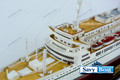 SS LEONARDO DA VINCI OCEAN LINER (WHTE HULL)