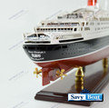 MS QUEEN ELIZABETH II (QE2 LIGHTED OCEAN LINER